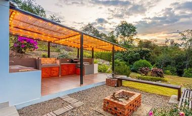 FINCA LOS LIMONES EN ALQUILER EN MANIZALES LLAMANOS AL3024302274 PERFECTA ESTADIA