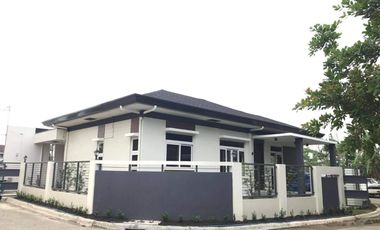 Bungalow House and lot with 3 Bedrooms For Sale  in Laguna Bel Air 3