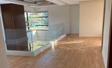 ADG - FOR SALE: 5 Bedroom House in Anvaya Cove Mango Grove, Bataan
