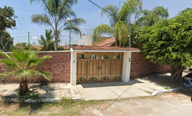 Casa En Cuautla De Morelos, Con Alberca, Gran Oportunidad De Remate BancariO
