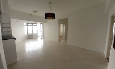 Golf course view 3 bedroom unit in 8 Wack Wack near Ortigas, Makati, BGC Megamall, Shangrila Mall, Podium