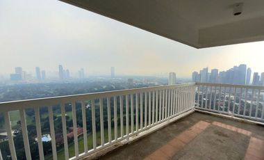 Golf course view 3 bedroom unit in 8 Wack Wack near Ortigas, Makati, BGC Megamall, Shangrila Mall, Podium
