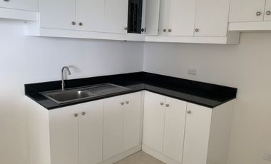Golf course view 3 bedroom unit in 8 Wack Wack near Ortigas, Makati, BGC Megamall, Shangrila Mall, Podium
