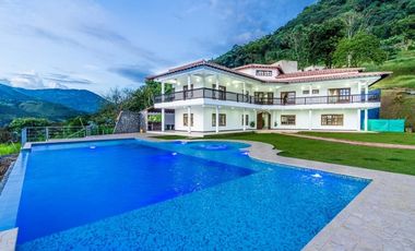 FINCA LA TRINIDAD EN ALQUILER EN COPACABANA LLAMANOS AL3022482694 FULL EQUIPADA