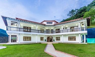FINCA LA TRINIDAD EN ALQUILER EN COPACABANA LLAMANOS AL3022482694 FULL EQUIPADA