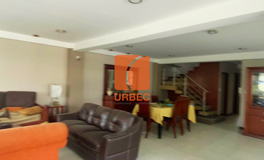 Venta_ Edificio en venta òptimo para instituciones financieras o empresas en busca de una ubicación estratégica en una zona de alta actividad comercia