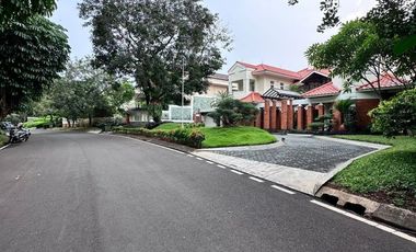 RUMAH SPEKTAKULER di BUKIT GOLF PONDOK INDAH, JAKSEL