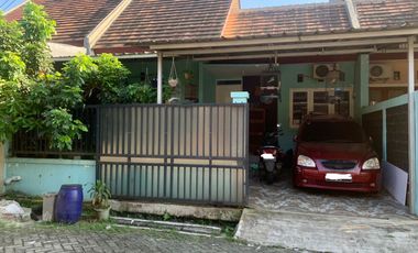 Rumah Cluster Area Sawangan Depok 1 Km Pintu Tol Sawangan
