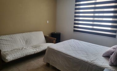 Renta juriquilla, casa amueblada en condominio, Real del Lago, Cumbres Juriquilla, Querétaro