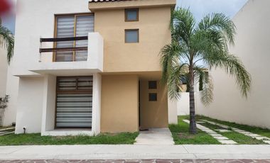 Renta casa en condominio, Real del Lago, Cumbres Juriquilla, Querétaro