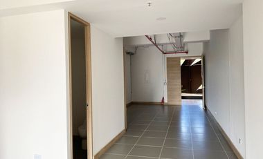 PR20656 Oficina en arriendo en el sector Altos de Palmas
