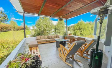 PR17252 Arriendo de casa amoblada en Alto del Escobero