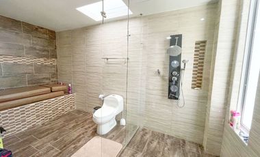 PR17252 Arriendo de casa amoblada en Alto del Escobero