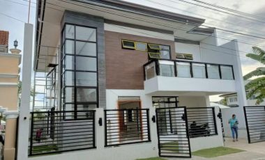 Ready for Occupancy 5bedrooms 2 storey house and lot in Talisay For sale