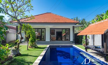 FREEHOLD 2 UNITS OF VILLAS MODERN BALINESE ARCHITECTURE