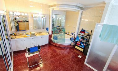 Luxurious 6Bedroom for Sale at Royale Cebu Estate