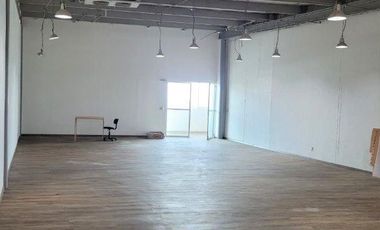 Oficina en Renta, Avenida Gustavo Baz, Tlalnepantla de Baz, Muy Espaciosa