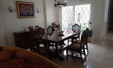 Venta de Casa de una planta en Centenario Sur de 3 habitaciones