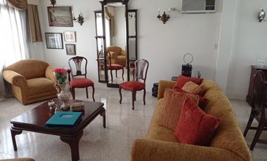 Venta de Casa de una planta en Centenario Sur de 3 habitaciones