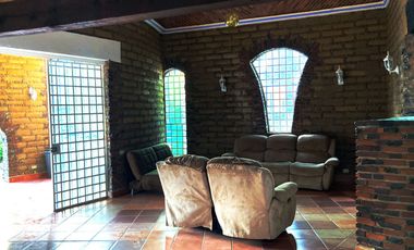 CASA EN VENTA, 1,774.84M2 CON ALBERCA EN TLAYACAPAN MORELOS