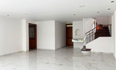 PR20369 Casa en arriendo en el sector Loma de Las Brujas