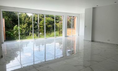 PR20369 Casa en arriendo en el sector Loma de Las Brujas
