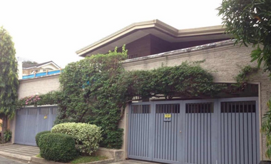 Ultimate Luxury Living: 2-Storey House and Lot in San Miguel Village, Makati City!