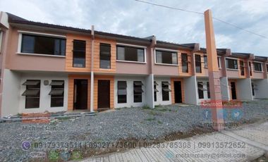 Affordable Townhouse Near A. Bonifacio Street Deca Meycauayan