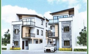 3 Storey w/ 4Bedrooms & 3 Toilet/Bath Pre-Selling Modern Townhouse in West Fairview, Quezon City PH2306