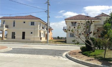 The 3-Bedroom House for Sale in Antel Grand via Cavitex