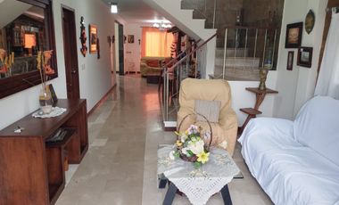 Casa de alquiler amoblada en la Urb. Ciudad Celeste, Samborondón