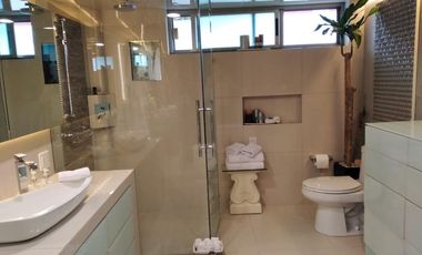 CASA EN VENTA EN SATELITE, NAUCALPAN.