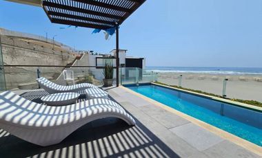 Lujosa casa de playa en venta en Cerro Azul