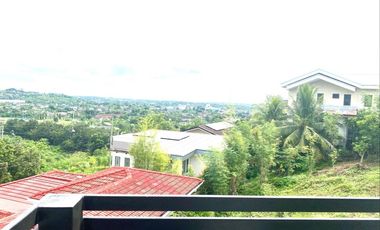 Spacious 6 Bedrooms House with Pool in Uphill Royale Cebu