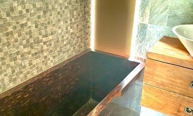 Spacious 6 Bedrooms House with Pool in Uphill Royale Cebu