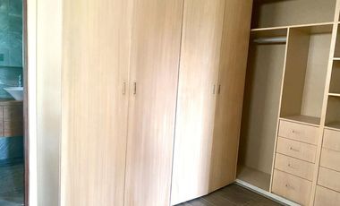 Spacious 6 Bedrooms House with Pool in Uphill Royale Cebu