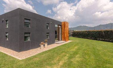 Venta Casa, Tenjo, amplia 1 piso, 4 habitaciones, 5 baños.