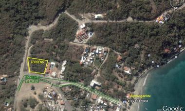 Zihuatanejo La Ropa Terreno Venta 3552.63 m2  a 100 m de Playa T523