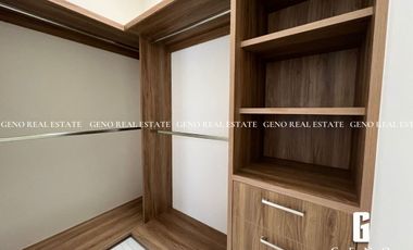 CASA EN VENTA EN ASTURIAS CON PATIO AMPLIO