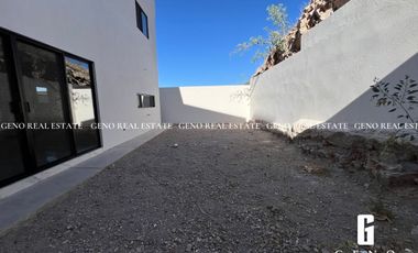 CASA EN VENTA EN ASTURIAS CON PATIO AMPLIO