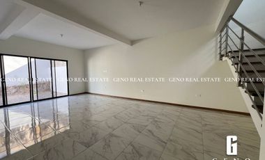 CASA EN VENTA EN ASTURIAS CON PATIO AMPLIO