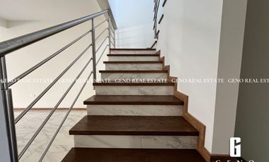 CASA EN VENTA EN ASTURIAS CON PATIO AMPLIO