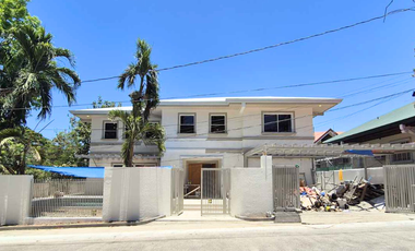 Newly-Renovated! Hillsborough 5BR House and Lot For Sale, Muntinlupa