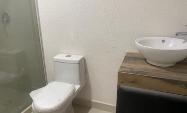 NUEVO CON ACABADOS MODERNOS EN ZONA TRANQUILA Y EN PARIVADA