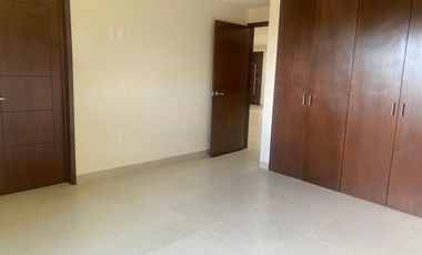 NUEVO CON ACABADOS MODERNOS EN ZONA TRANQUILA Y EN PARIVADA