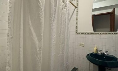 Departamento central en venta en avenida universitaria