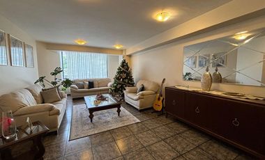 Departamento central en venta en avenida universitaria