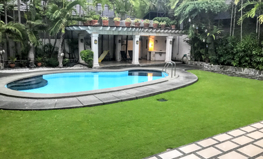 FOR SALE - 20 Year-Old House with Swimming Pool in Ayala Alabang Village, Muntinlupa City