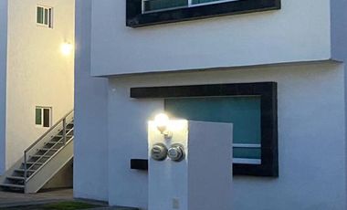 VENTA  EXCELENTE  DEPA EN CONDOMINIO  QUERETARO