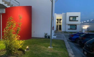 VENTA  EXCELENTE  DEPA EN CONDOMINIO  QUERETARO